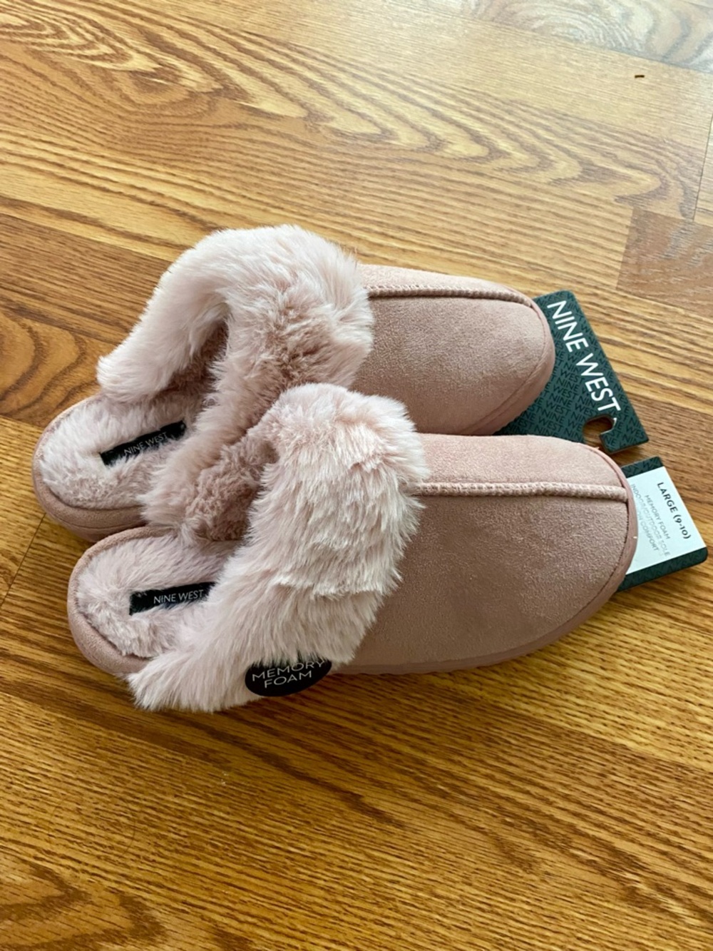 Nine West NWT Pink Faux Fur Slip-On Slippers